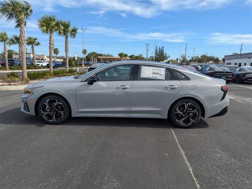 2025 Kia K5 GT-Line
