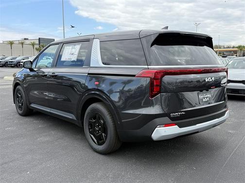 2026 Kia Carnival LX