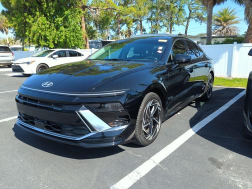 Onyx Black 2024 Hyundai SONATA SEL