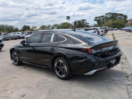 Onyx Black 2024 Hyundai SONATA SEL