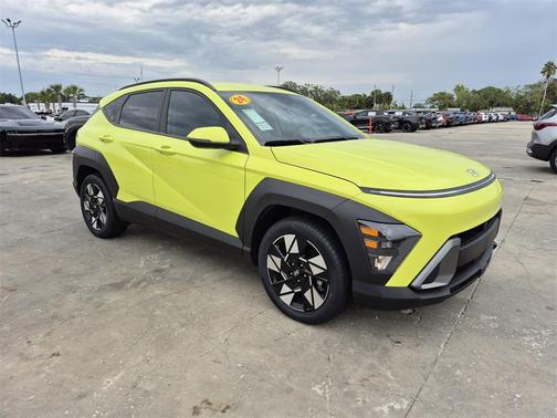 2024 Hyundai KONA SEL