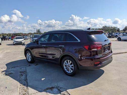 2019 Kia Sorento LX