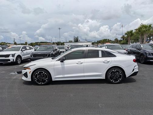 2023 Kia K5 GT-Line