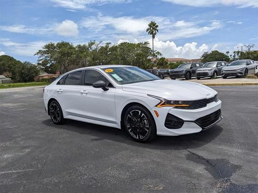 2023 Kia K5 GT-Line