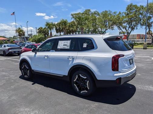 2025 Kia Telluride S