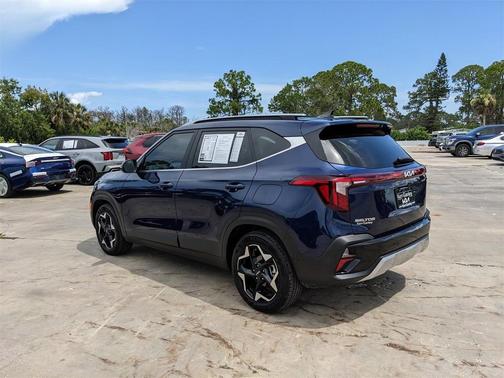 2024 Kia Seltos EX