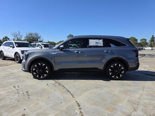 2025 Kia Sorento SX