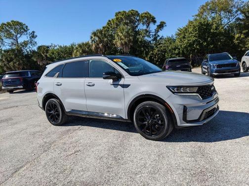 2023 Kia Sorento SX