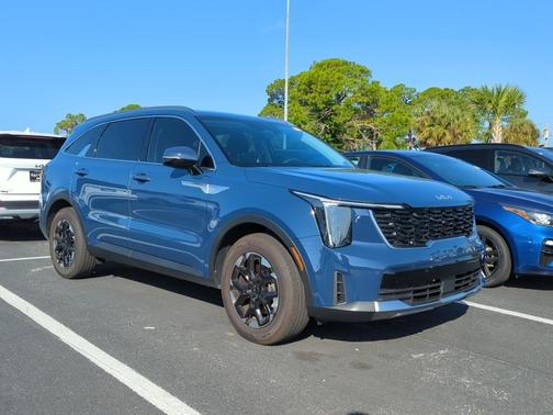 2024 Kia Sorento S