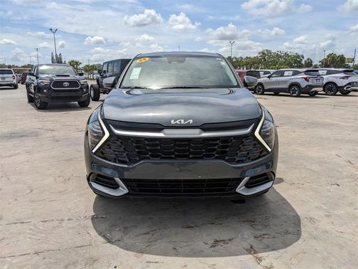 2024 Kia Sportage EX