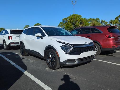 2024 Kia Sportage EX