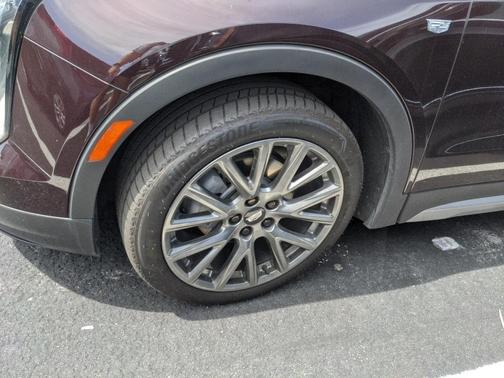 2020 Cadillac XT4 Premium Luxury