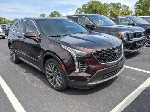 2020 Cadillac XT4 Premium Luxury
