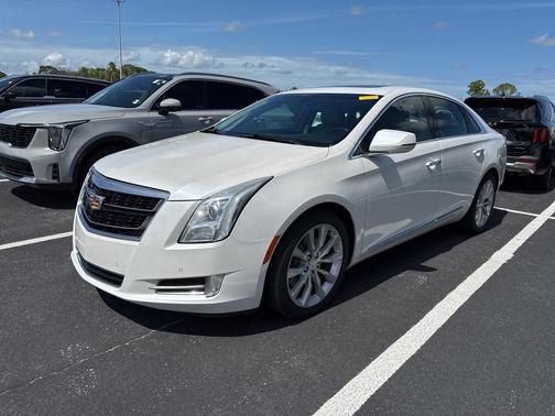 2016 Cadillac XTS Luxury Collection