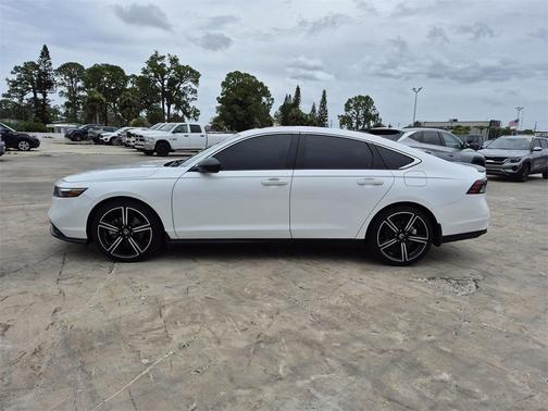 2024 Honda Accord Hybrid Sport
