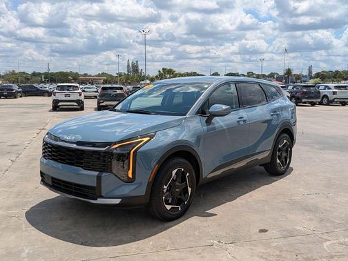 Blue 2026 Kia Sportage Hybrid S