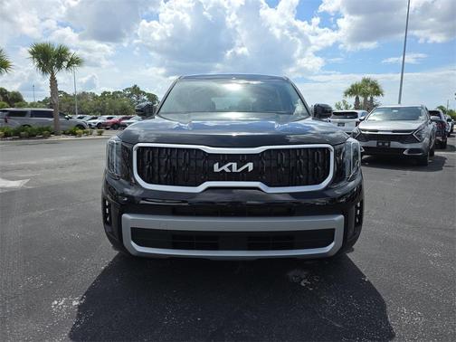 2025 Kia Telluride LX