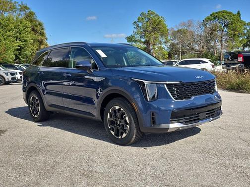 Midnight Black 2026 Kia Sorento S