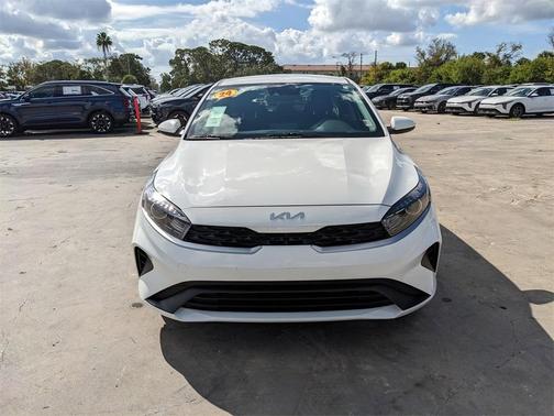 2024 Kia Forte LX