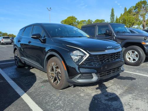 2025 Kia Sportage LX