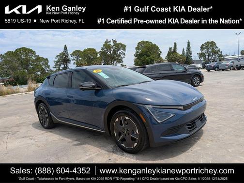 Midnight Black 2025 Kia EV6 Light