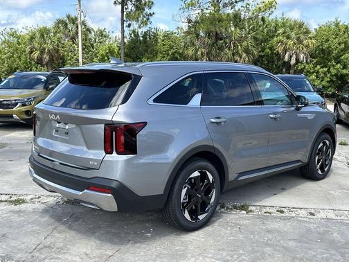 Steel Gray 2026 Kia Sorento Hybrid EX