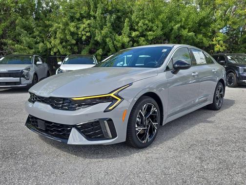 2026 Kia K5 GT-Line