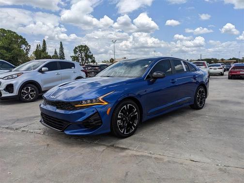 2022 Kia K5 GT-Line