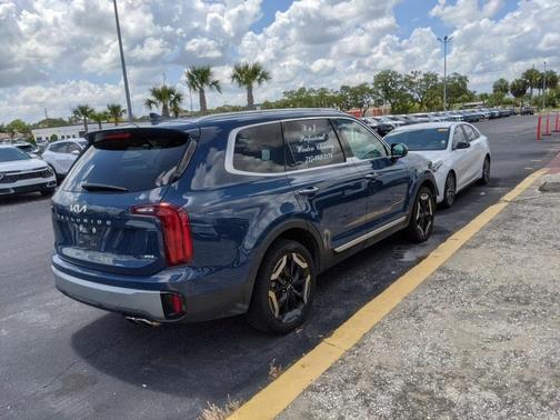 2023 Kia Telluride S