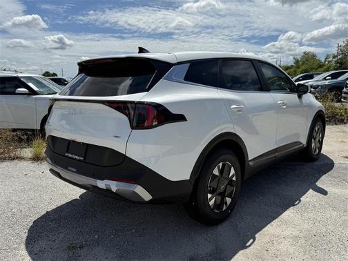 2026 Kia Sportage Hybrid LX
