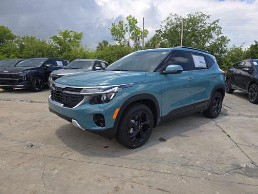 Blue 2026 Kia Seltos EX