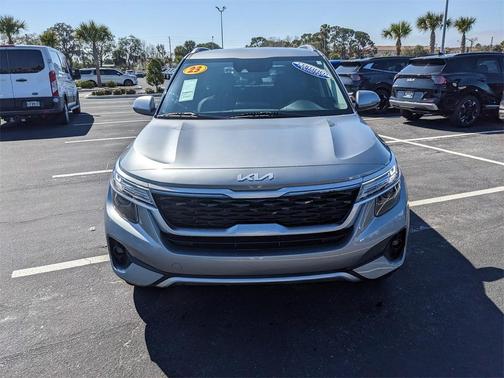 2023 Kia Seltos S