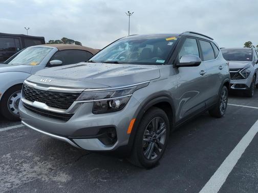 2023 Kia Seltos S