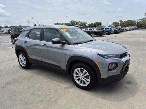 2023 Chevrolet Trailblazer LS
