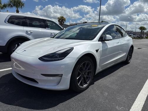2021 Tesla Model 3 Long Range