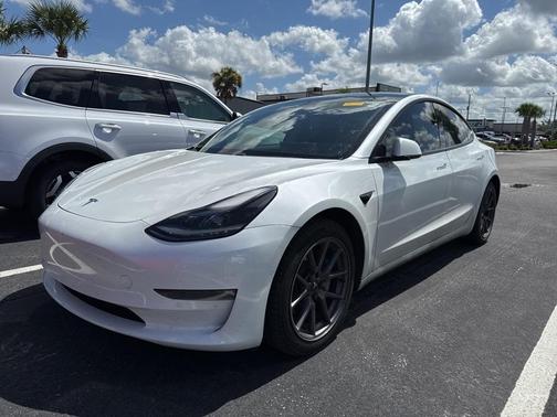 2021 Tesla Model 3 Long Range