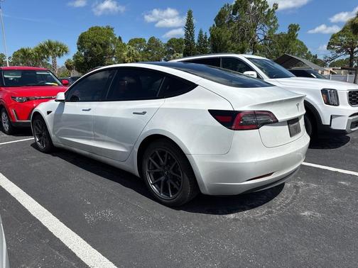 2021 Tesla Model 3 Long Range