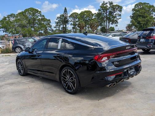 Ebony Black 2022 Kia K5 GT