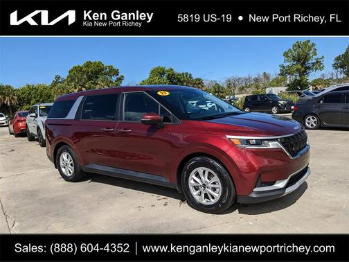 2023 Kia Carnival LX