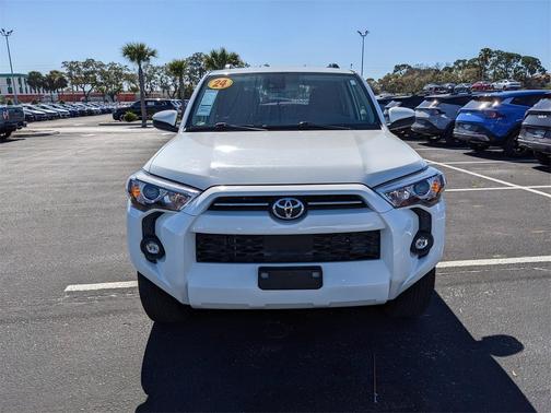 2024 Toyota 4Runner SR5