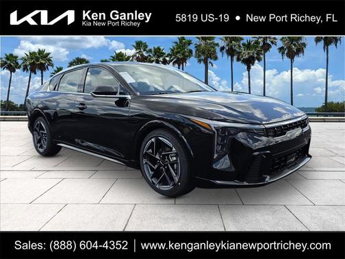 2025 Kia K4 GT-Line