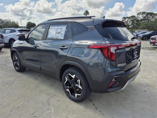2025 Kia Seltos S
