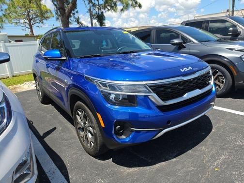 Neptune Blue 2022 Kia Seltos EX