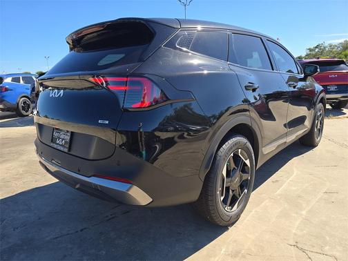 2026 Kia Sportage Hybrid S