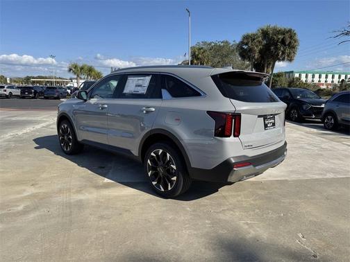 2025 Kia Sorento EX