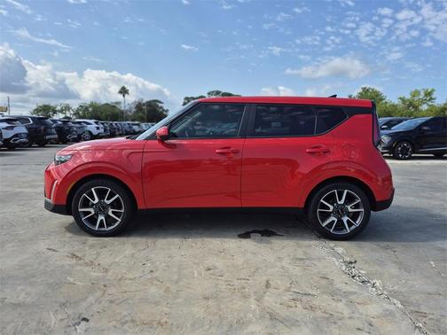 2024 Kia Soul EX