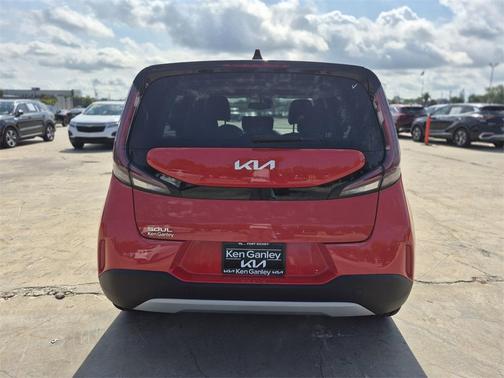 2024 Kia Soul EX