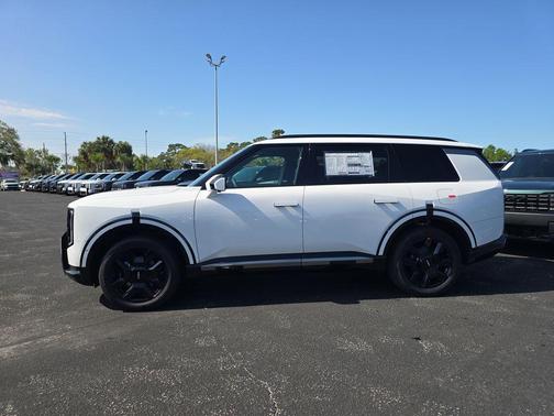 Glacial White Pearl 2027 Kia Telluride SX