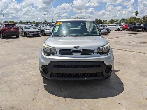 2017 Kia Soul Base