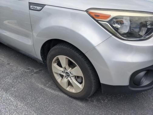 2017 Kia Soul Base